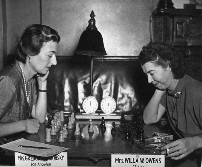jacqueline-piatigorsky-and-willa-owens-1951-us-womens-championship