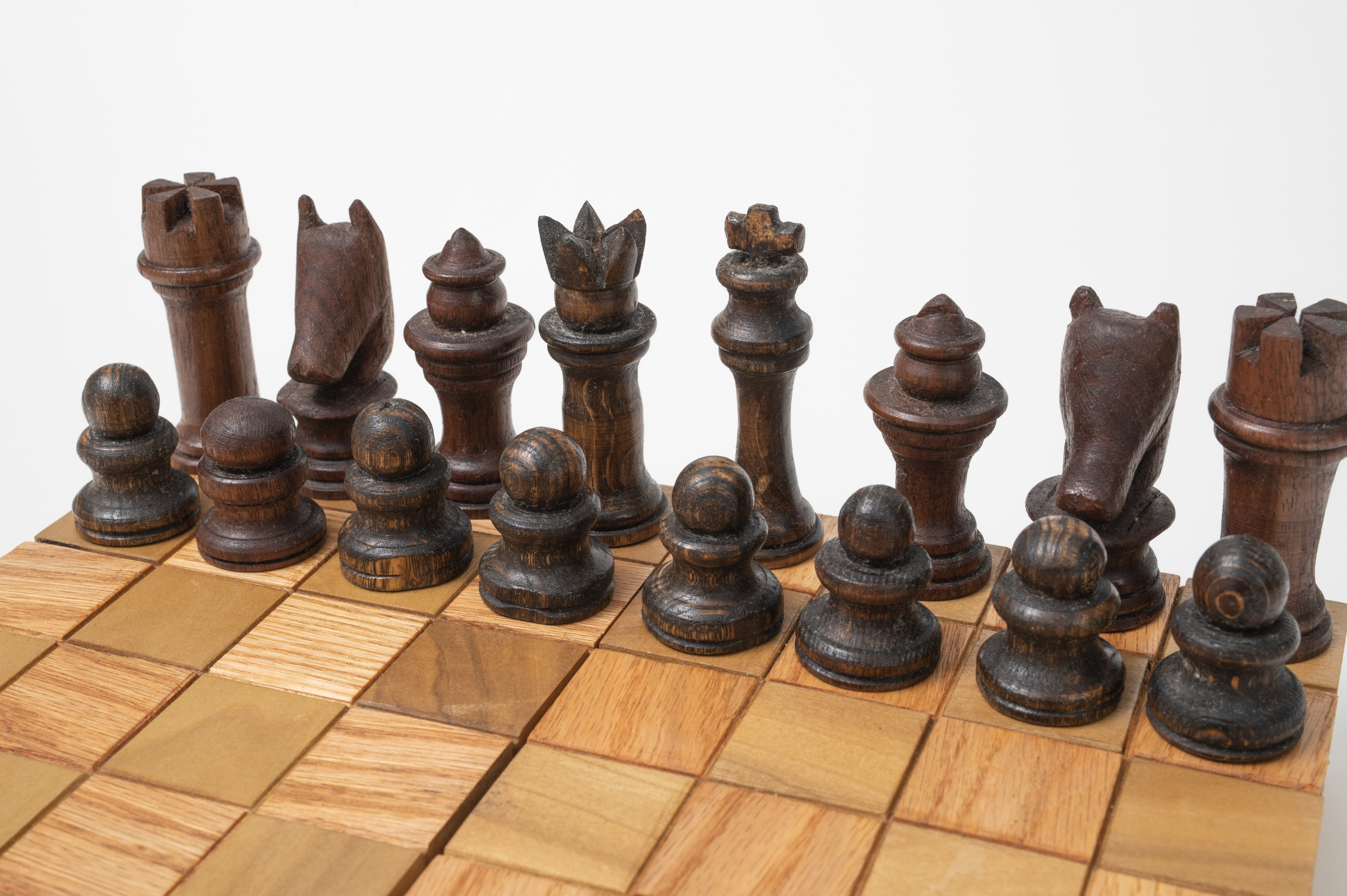1972 FIDE Commemorative Chess Set – World Chess Hall of Fame