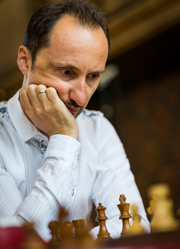 Veselin Topalov Competes during Blitz Day Two of the 2016 Your Next Move Grand Chess Tour