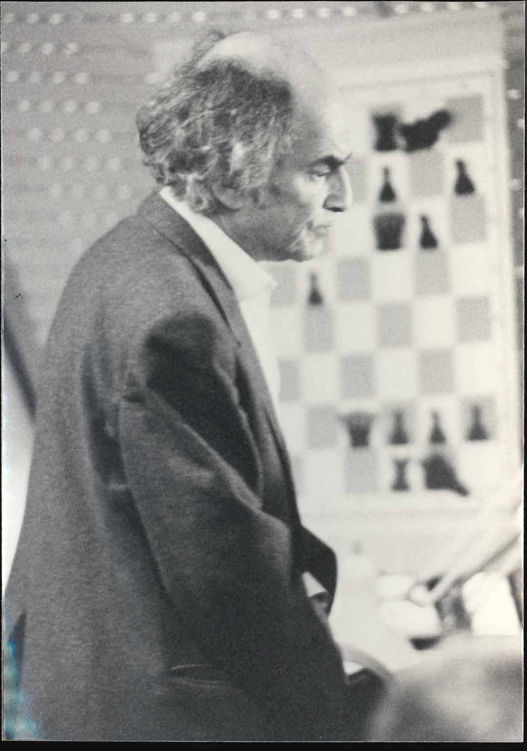 International Chess Federation on X: Mikhail Tal was born on this day in  1936 in Riga, Latvia. The Magician from Riga became Wolrd Champion in  1960, defeating Mikhail Botvinnik by 12.5-8.5, at