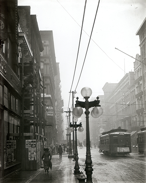 Washington Avenue at Seventh Street