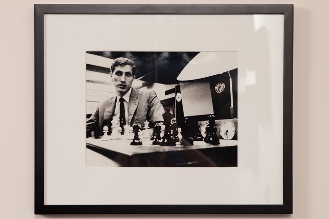 Photographer unknown Bobby Fischer at the 1966 Piatigorsky Cup 1966 Photograph Collection of the World Chess Hall of Fame, gift of the family of Jacqueline Piatigorsky