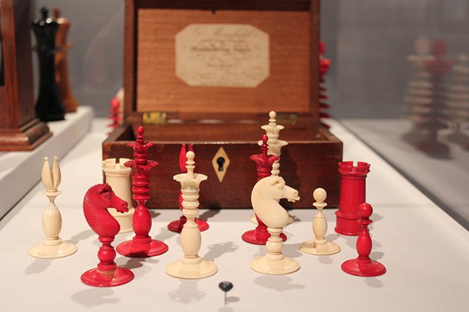 merrifield-ivory-set-and-stamped-box677