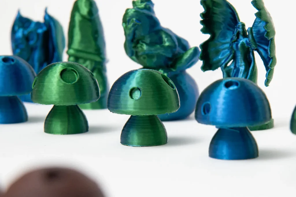 2025 Featured Chess Fairy Tale Chess Set - May - Photo 3