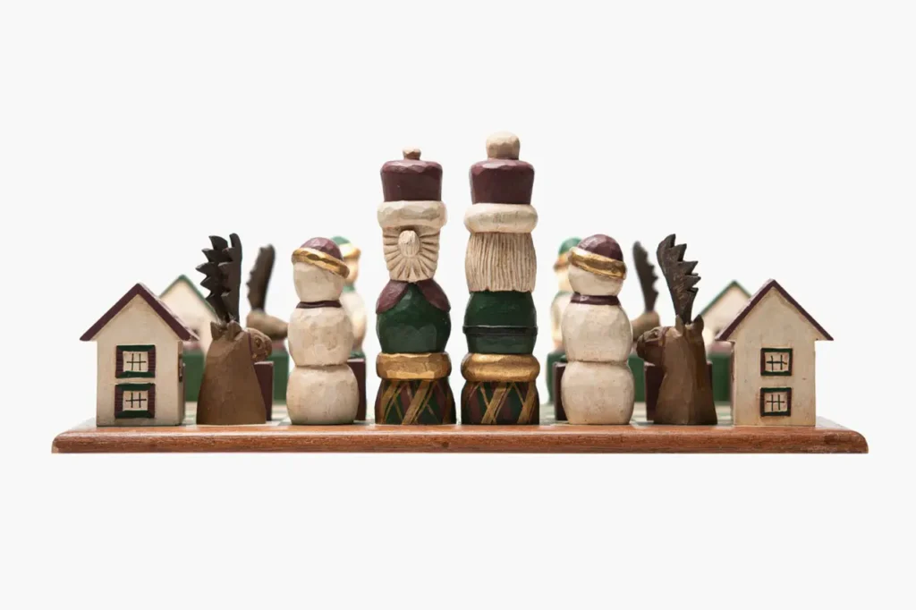 Philippines Christmas Chess Set Date unknown King size: 6 ½ in. Board: 17 ½ x 17 ½ in. Wood Collection of the World Chess Hall of Fame & Galleries Photo 3