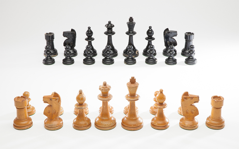 William T. Pinney, Pinney Club Size Chess Set, c 1930s-1950s
