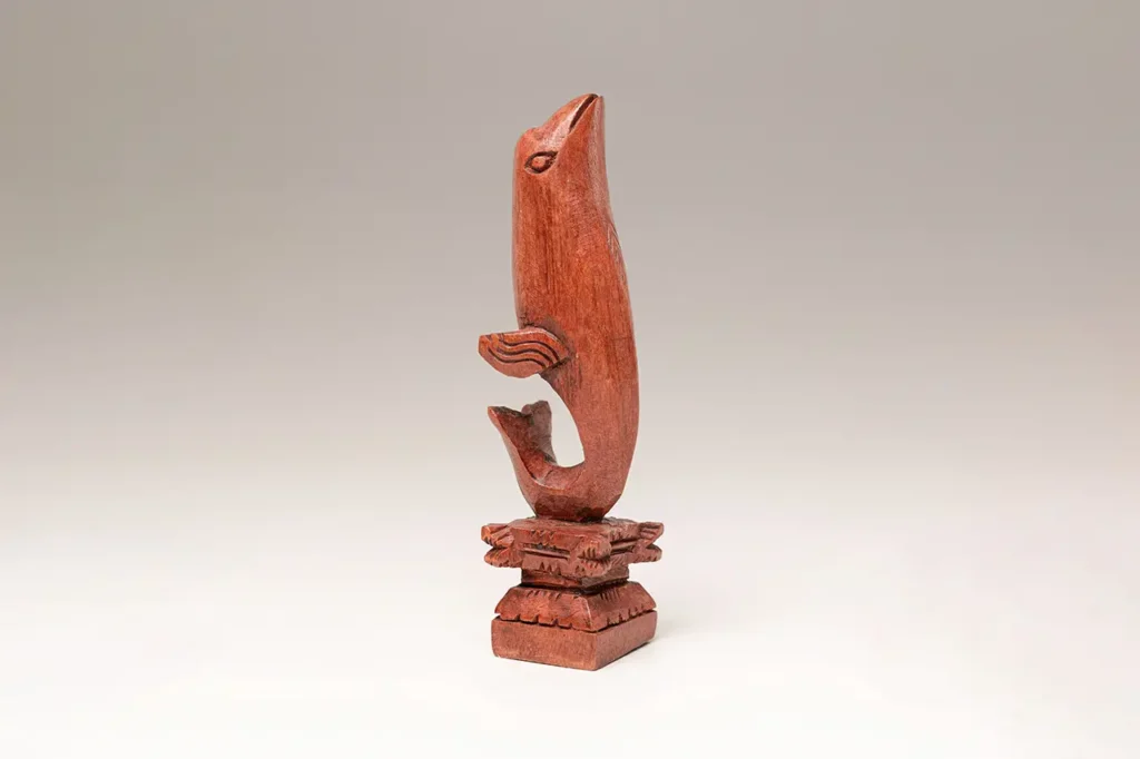 2025 Featured Chess - Carved Sea Animals Chess Set -04_JulyFeatSet_25