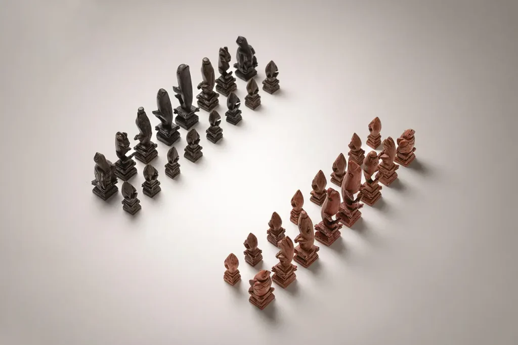 2025 Featured Chess - Carved Sea Animals Chess Set -07_JulyFeatSet_25